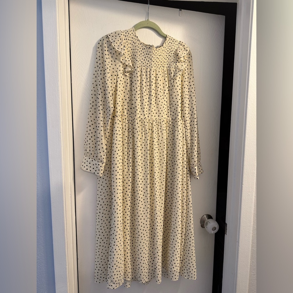 EUC Madewell Smocked Ruffle-Shoulder Midi Dress Size M